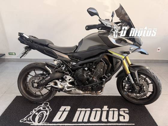 YAMAHA MT-09 TRACER YAMAHA MT-09 TRACER